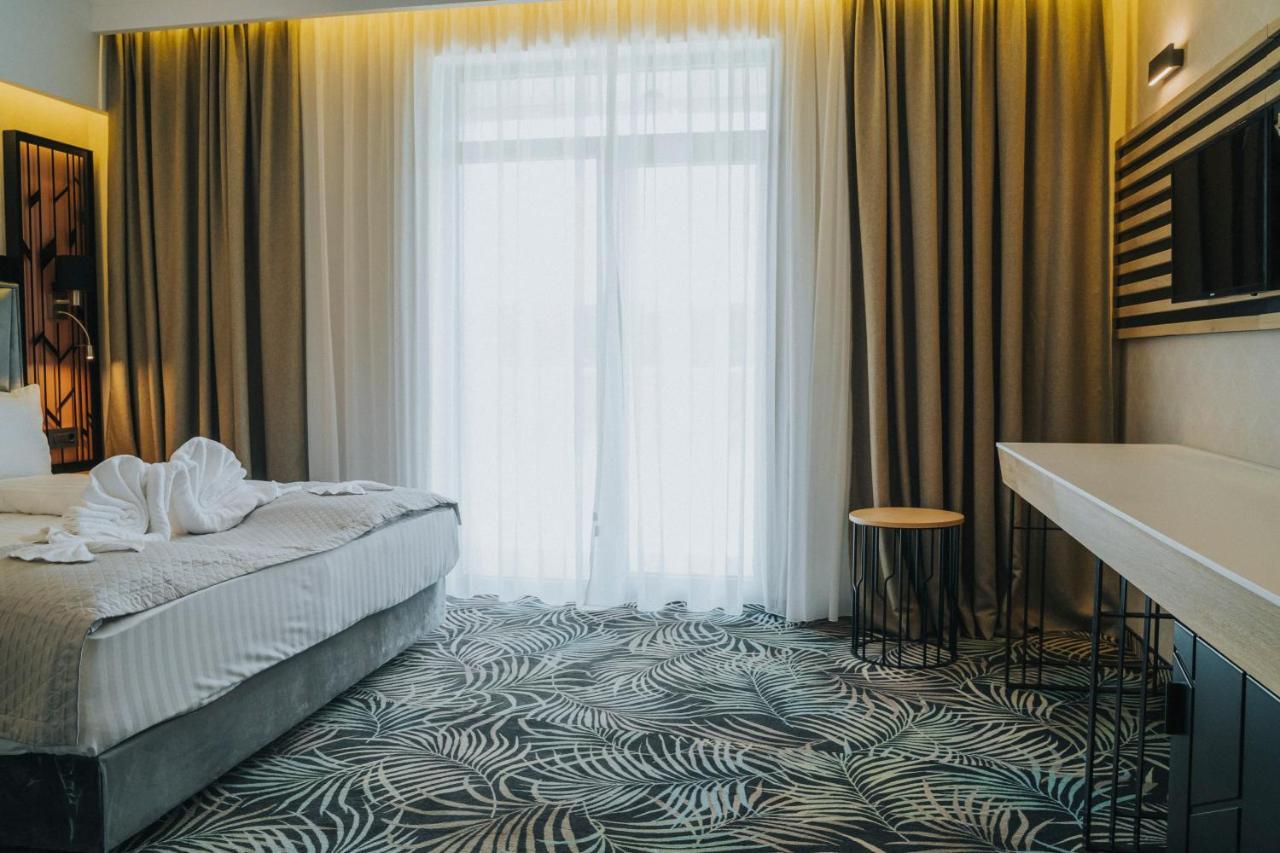 Hotel President Baile Felix Ngoại thất bức ảnh